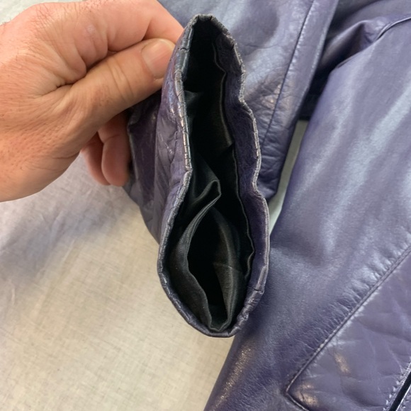 Vintage Danier sport leather coat 90s purple size medium Moto style - Picture 3 of 15